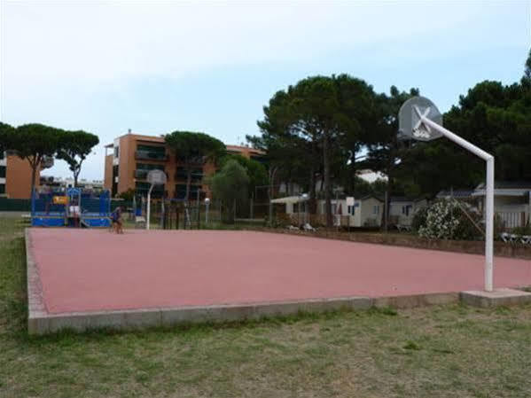 Camping Neptuno Hotel Pals Buitenkant foto